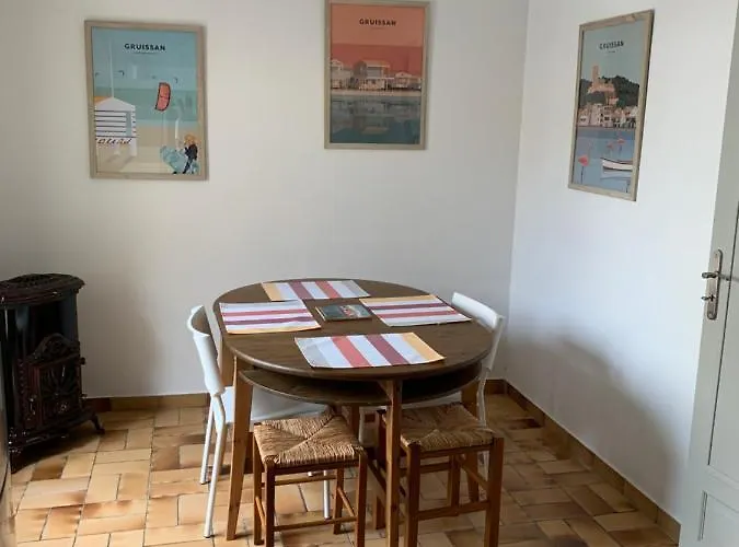 La Corde A Linge Village Avec Terrasses 格吕桑